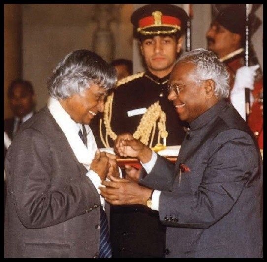 biography of apj abdul kalam – Missile Man of India 